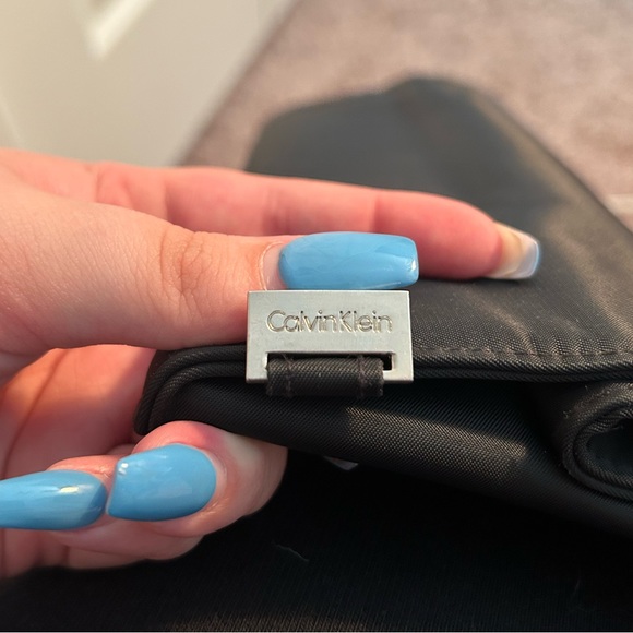 Women’s Calvin Klein Tote Bag - Picture 3 of 3